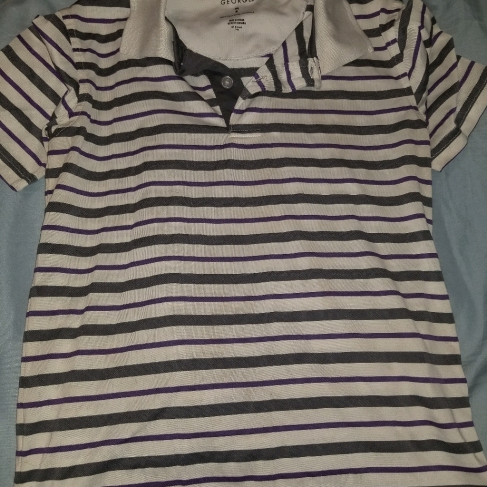Polo collar shirt